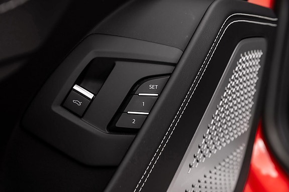 Lamborghini Urus 25 of 30
