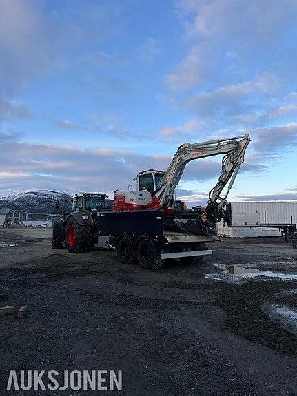 Takeuchi TB290 9 of 16