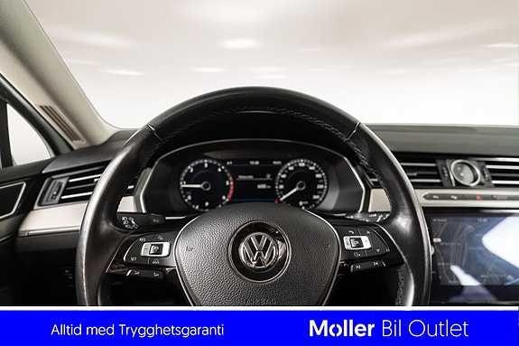 Volkswagen Passat Alltrack 8 of 20