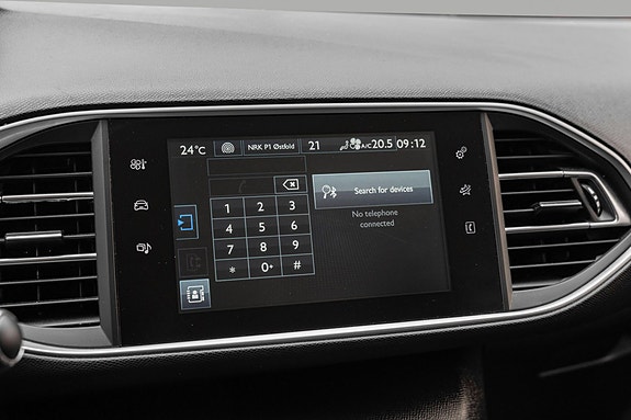Peugeot 308 SW 19 of 24