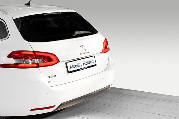 Peugeot 308 SW 6 of 24