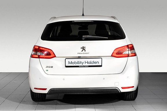 Peugeot 308 SW 4 of 24