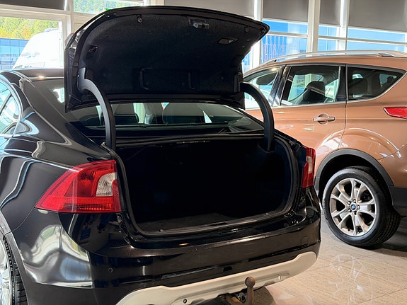Volvo S60 15 of 30