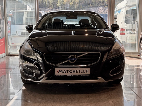Volvo S60 2 of 30