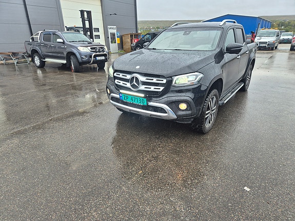Mercedes-Benz X250 d 2 of 21