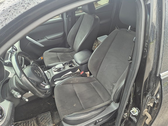 Mercedes-Benz X250 d 14 of 21