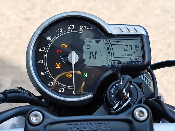 Triumph Speed 400 *godt utstyrt* 5 of 15