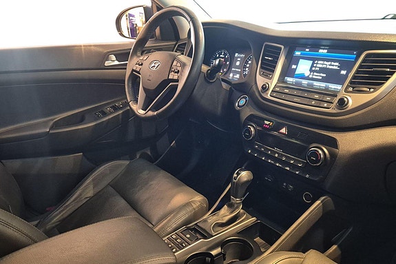 Hyundai Tucson 23 of 30