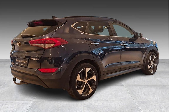 Hyundai Tucson 7 of 30