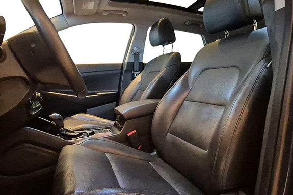 Hyundai Tucson 13 of 30