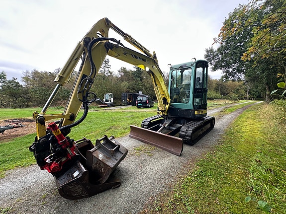 Yanmar VIO50-U - ROTOTILT - 3 SKUFFER - LAVT TIMETALL 2 of 30