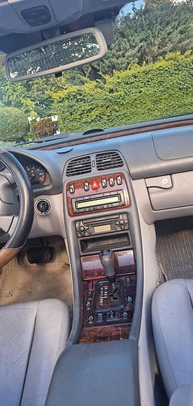 Mercedes-Benz CLK200 20 of 30
