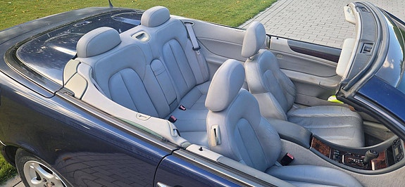 Mercedes-Benz CLK200 16 of 30