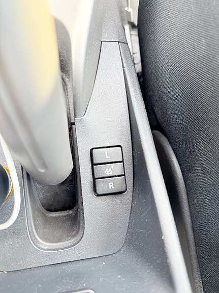 Toyota Auris 6 of 9
