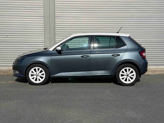 Skoda Fabia 4 of 21