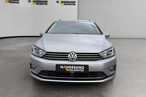 Volkswagen Golf Sportsvan 7 of 17