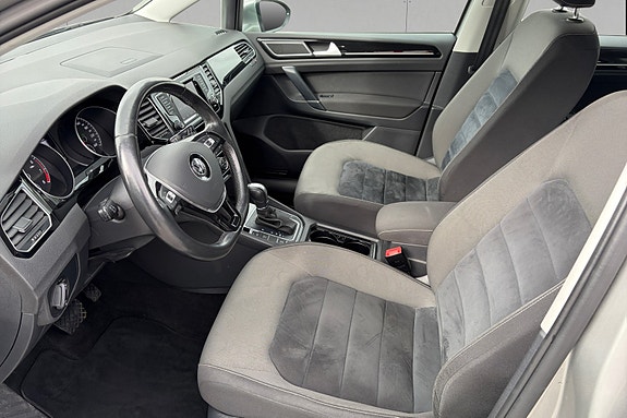 Volkswagen Golf Sportsvan 14 of 17