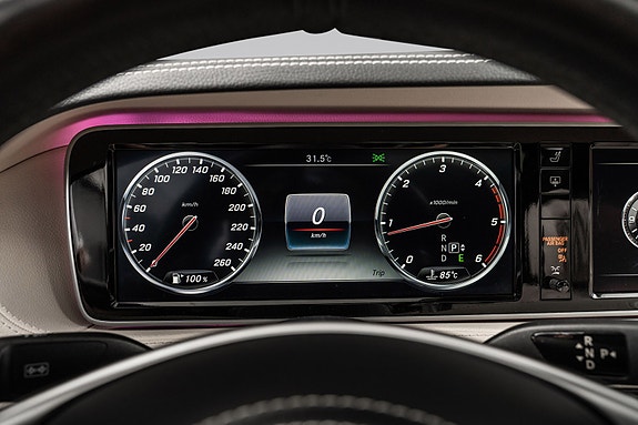 Mercedes-Benz S350 d 27 of 30