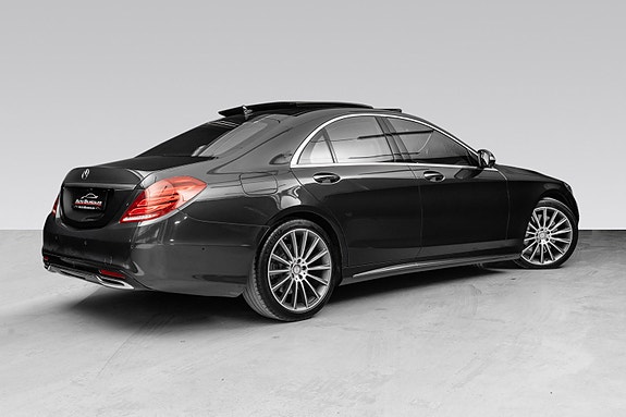 Mercedes-Benz S350 d 2 of 30