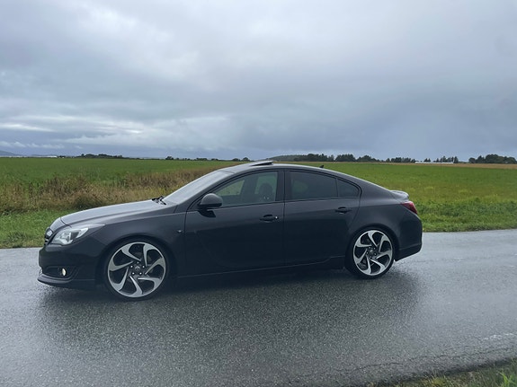 Opel Insignia 18 of 28