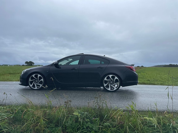 Opel Insignia 17 of 28