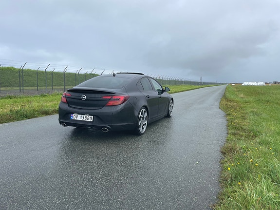 Opel Insignia 11 of 28