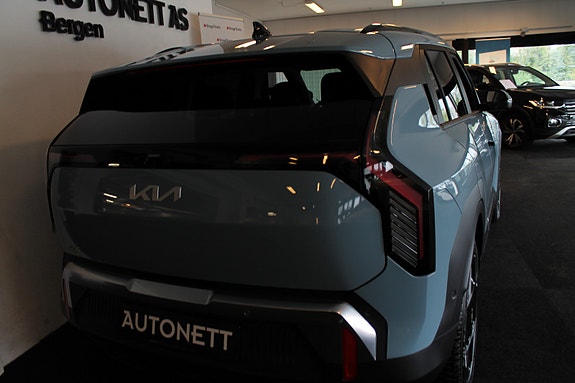 Kia EV3 9 of 30