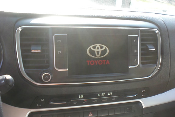 Toyota Proace 27 of 30