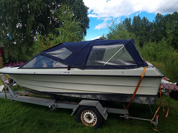 Draco Volvo penta med tilhenger 11 of 15
