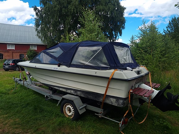 Draco Volvo penta med tilhenger 13 of 15