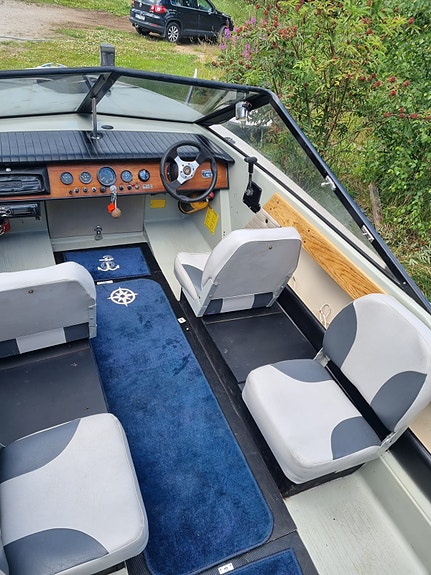 Draco Volvo penta med tilhenger 2 of 15