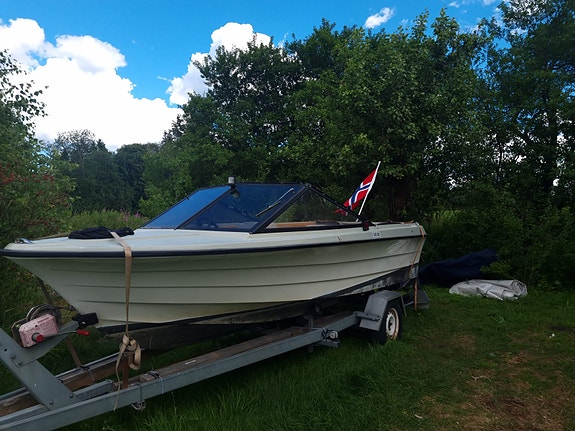 Draco Volvo penta med tilhenger 10 of 15
