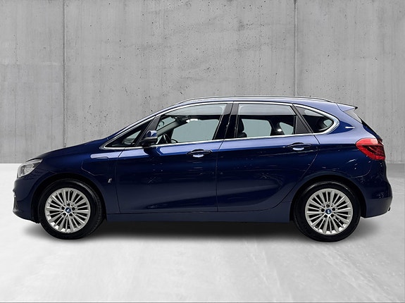 BMW 225xe 6 of 26