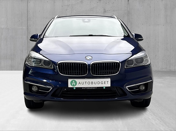 BMW 225xe 5 of 26