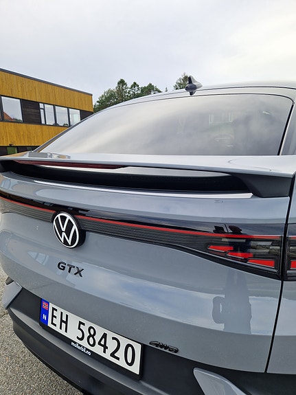 Volkswagen ID.5 GTX 8 of 30