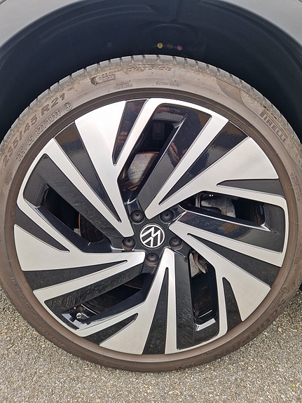 Volkswagen ID.5 GTX 5 of 30