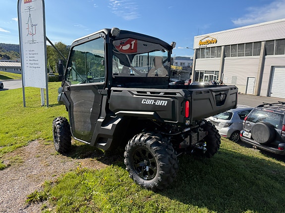 Can-Am Traxter HD 9 XU // LYS, VARMEHYTTEKIT (NETTO 271 920) 7 of 19