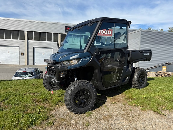 Can-Am Traxter HD 9 XU // LYS, VARMEHYTTEKIT (NETTO 271 920) 16 of 19