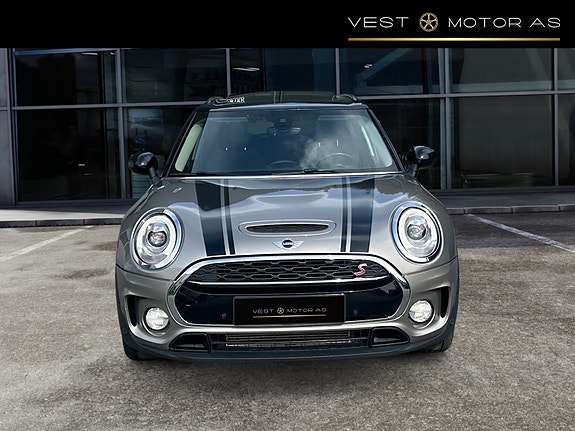 MINI Clubman Cooper S 2 of 30