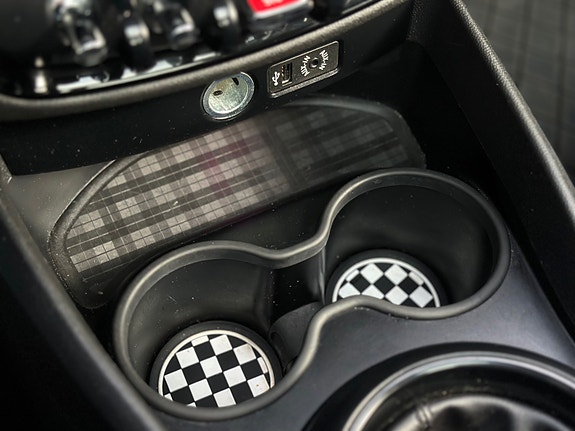 MINI Clubman Cooper S 19 of 30