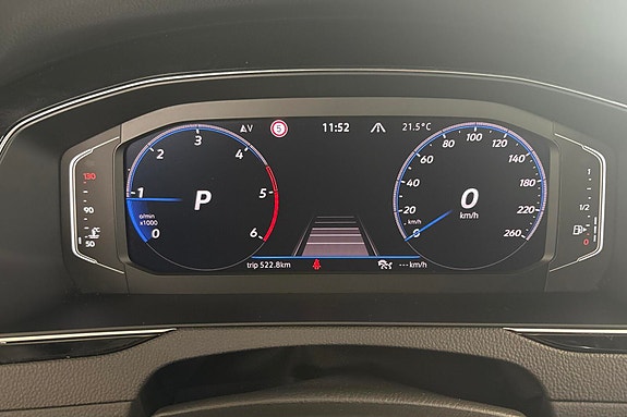Volkswagen Passat Alltrack 14 of 30