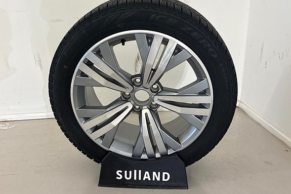 Volkswagen Passat Alltrack 27 of 30