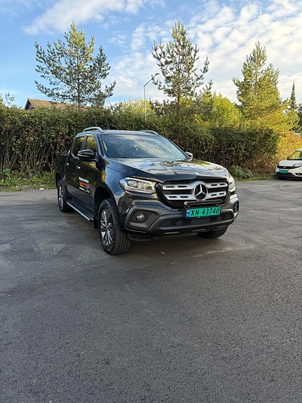 Mercedes-Benz X250 d 3 of 23
