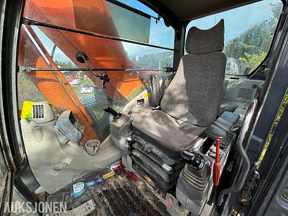 Hitachi Hitachi ZX250LC-3 Gravemaskin, graveskuffe 10 of 30