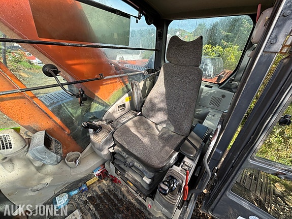 Hitachi Hitachi ZX250LC-3 Gravemaskin, graveskuffe 11 of 30