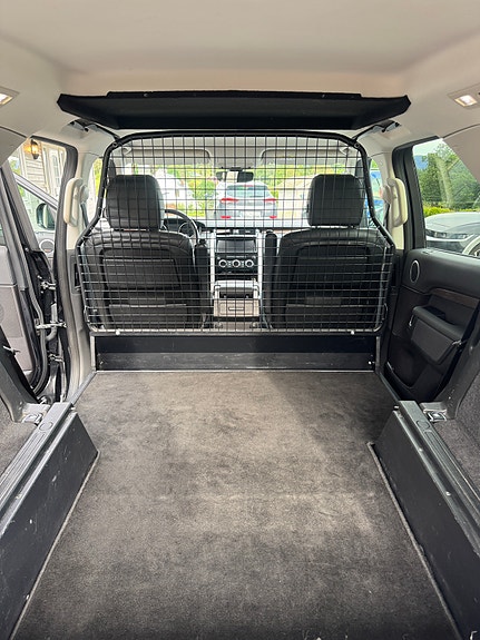 Land Rover Discovery 11 of 15