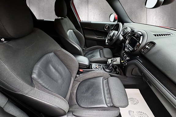 MINI Countryman Cooper SE 9 of 21