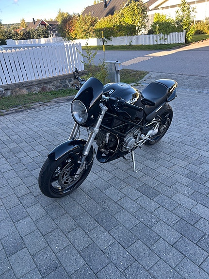 Ducati Monster S2R 4 of 9