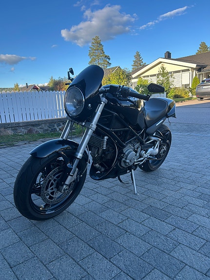 Ducati Monster S2R 5 of 9