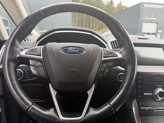 Ford S-MAX 24 of 30